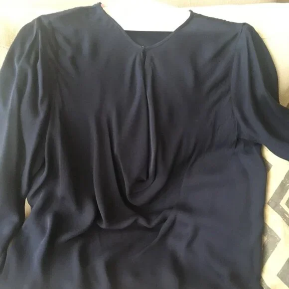 Elegant, deep blue Vince silk blouse, size 12. Generous front drape w/ button. - Picture 7 of 7